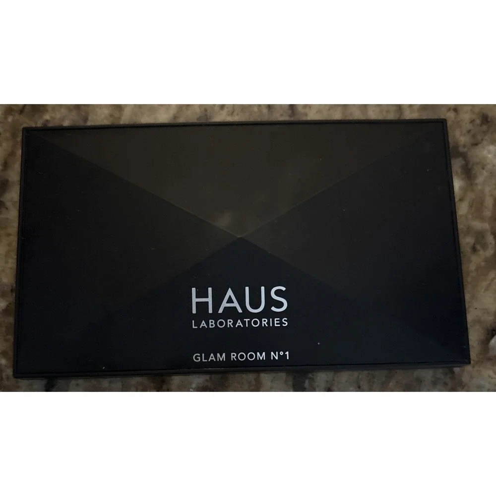 HAUS LABORATORIES By Lady Gaga GLAM ROOM PALETTE NO. 1 FAME | 10-Shade Eyesha...